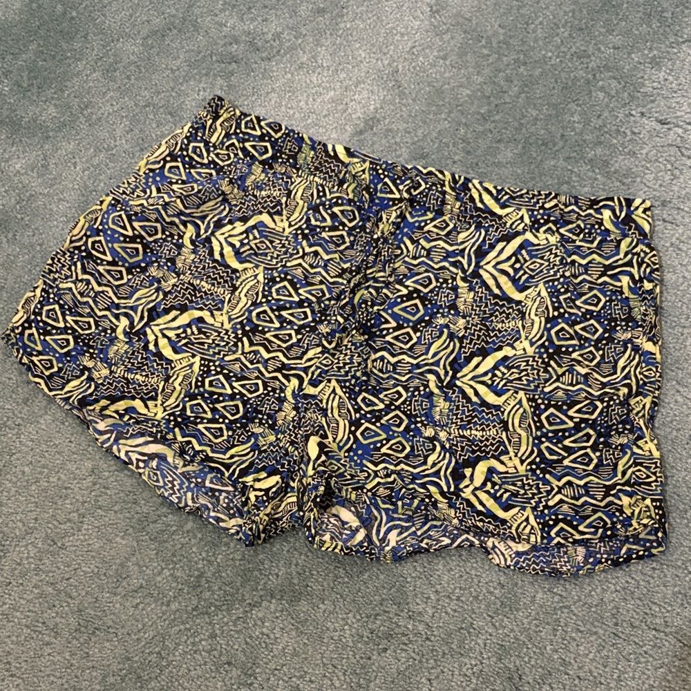 Cato Blue and Yellow Patterned Women Shorts